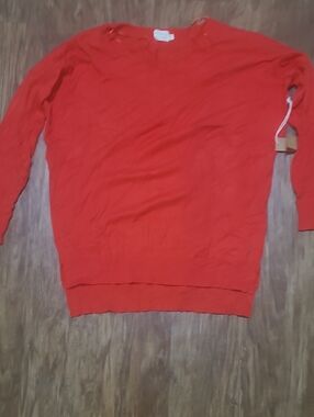 Dreamers by Debut Orangy Red sweater sz s/m new